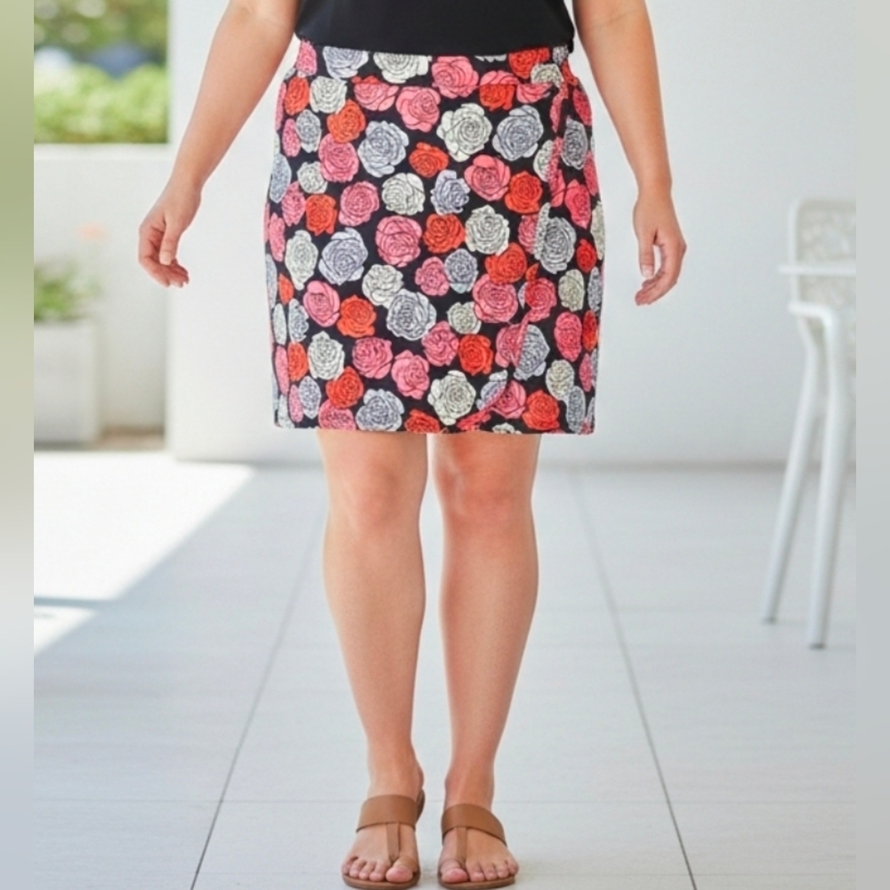 Jones New York Faux Wrap Pull-on Skirt w Built-In Shorts, Camellia Pink Red Rose